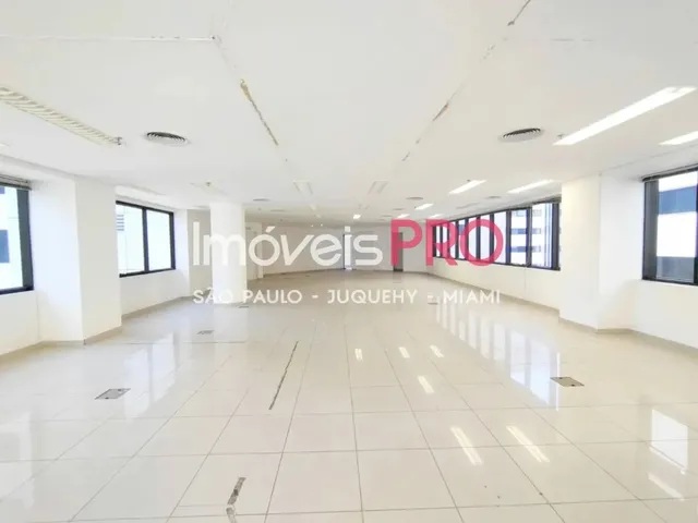 Imagem: Brooklin, Conjunto Comercial na Berrini