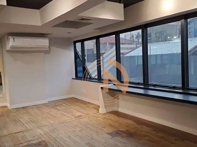 Imagem: Sala no Itaim Bibi, Recém Reformada com