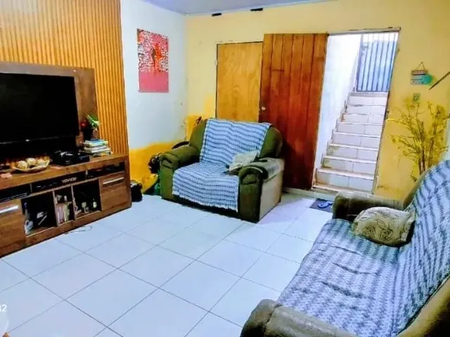 Imagem: Casa no Centro de Itabuna, 3 Quartos. Próximo