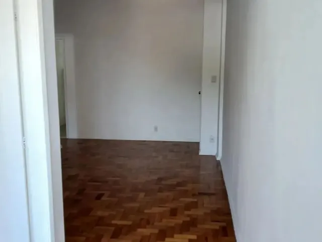 Imagem 9: 2 Qts com Garagem, Travessa Próxima Colégio N S das Merces, Lances de Escada