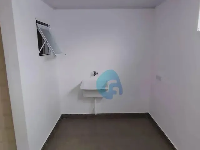 Imagem 4: Casa com 2 Dormitórios para Alugar, 80 M² - Capão da Imbuia - Curitiba/Pr