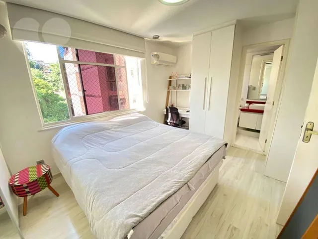 Imagem 5: Excelente Apartamento Duplex com 3 Quartos em Icaraí, Localizado em Uma das Regiões