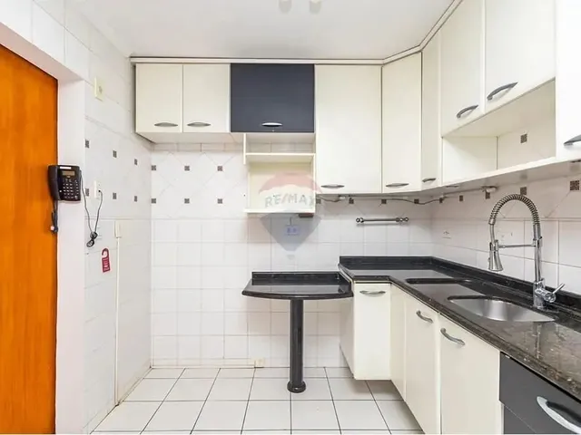 Imagem 7: Excelente Sobrado Dentro do Condomínio Fechado para Alugar no Bairro Cajuru, em Curitiba