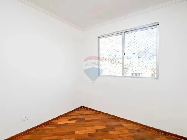 Imagem 8: Excelente Sobrado Dentro do Condomínio Fechado para Alugar no Bairro Cajuru, em Curitiba