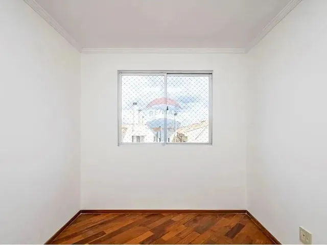 Imagem 2: Excelente Sobrado Dentro do Condomínio Fechado para Alugar no Bairro Cajuru, em Curitiba