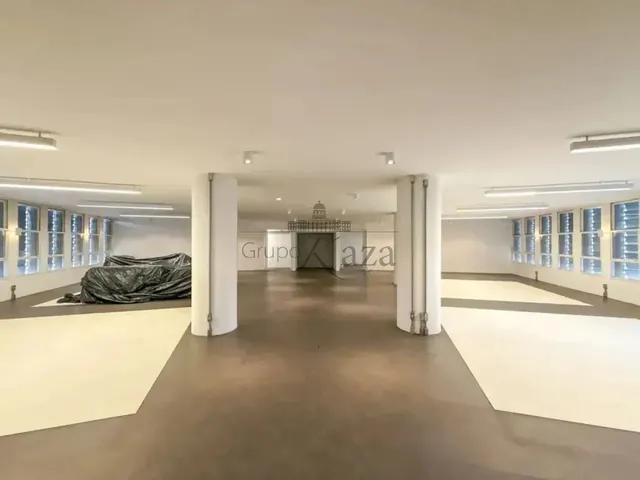 Imagem 1: Sala Comercial em Condomínio - República - 331M²