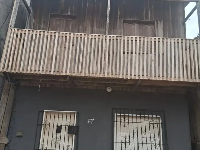 Imagem: Alugo Casa com Area de Quintal Ampla