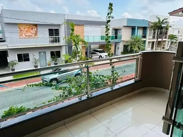 Imagem 11: Casa em Condomínio para Aluguel com 4 Quartos em Parque Verde - Belém - Pa