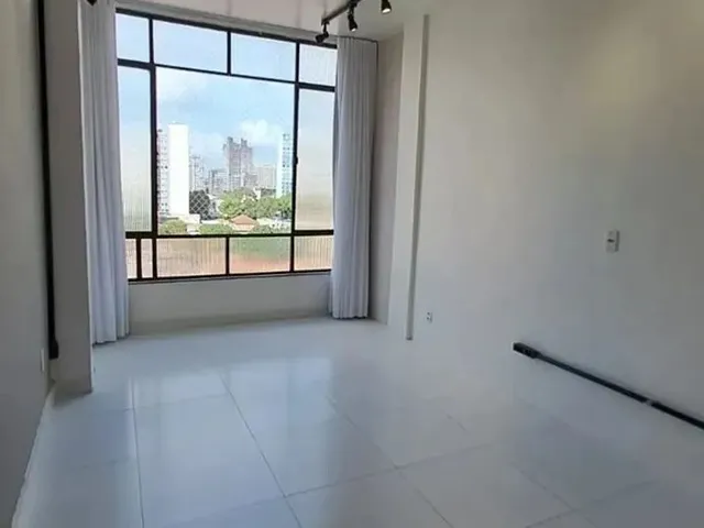 Imagem: Alugo Belo Imóvel Bem Localizado no Bairro
