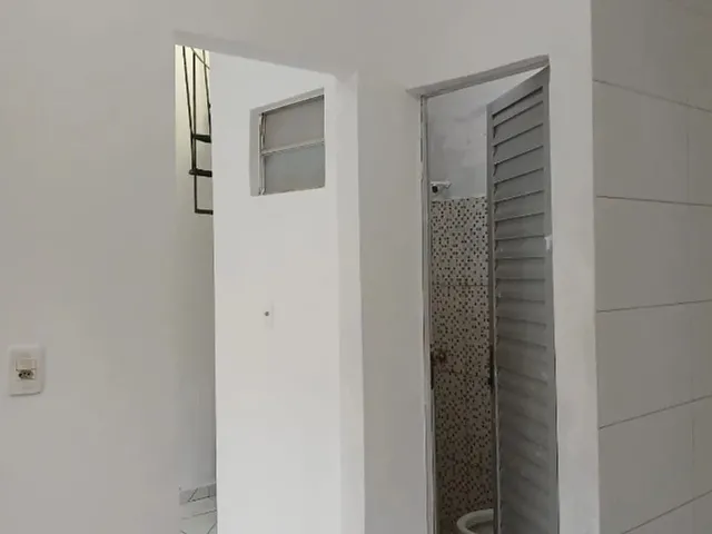 Imagem 6: Kitnet Duplex Casa com 1 dormitório