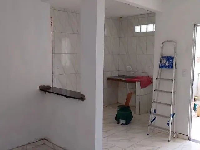 Imagem: Casa para Alugar em Itapuã 900,00