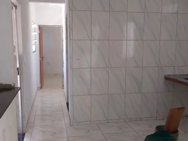 Imagem 16: Casa para Alugar em Itapuã 900,00