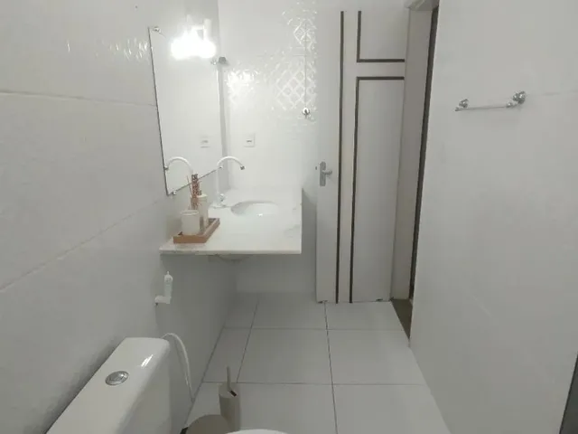 Imagem 14: Aluguel de Apartamento - 2 Quartos - Costa Azul