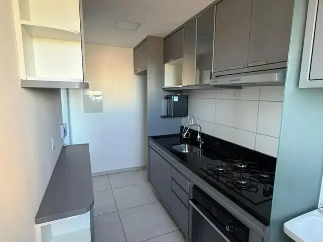 Imagem 4: Apartamento para Aluguel Possui 52 Metros Quadrados com 2 Quartos em Cabula - Salvador - B