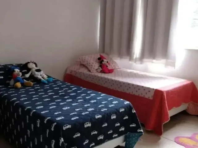 Imagem 13: Alugo Apartamento com Três Quartos Totalmente Mobiliado no Caminho das Árvores