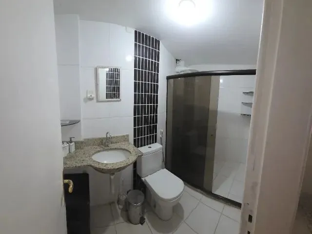 Imagem 6: Casa, Largo 2 de Julho, 3 Quartos, 2 Banheiros, Copa, Área de Serviço. Perto de Tudo
