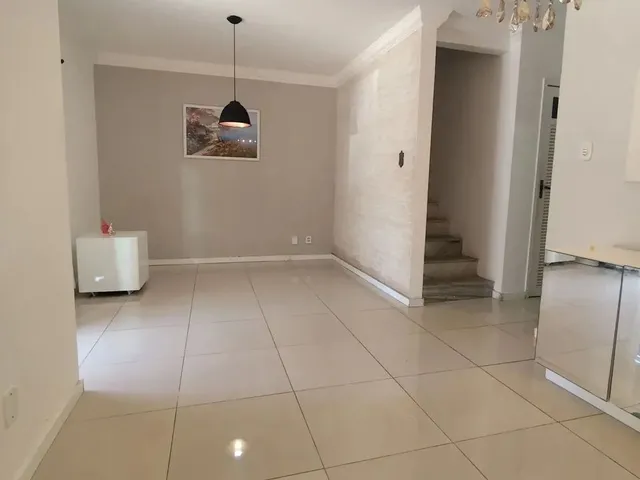 Imagem: Casa para Vender e Alugar no Condomínio