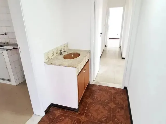 Imagem 6: 3/4 com Suíte, Varanda, Dependência e Garagem em Transversal da D. João VI em Brotas