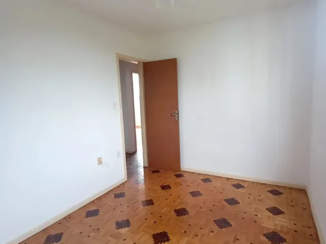 Imagem 4: Imóvel para Aluguel com 96 Metros Quadrados com 3 Quartos em Imbuí - Salvador - Ba