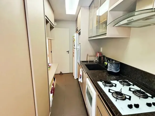 Imagem 3: Apartamento Mobiliado com 82M²- 2 Quartos - 2 Vagas- Graça- Salvador
