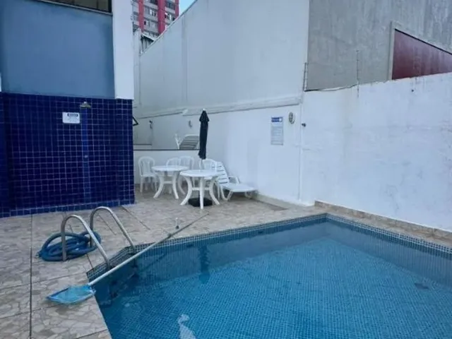 Imagem 2: Quarto e Sala na Pituba com Piscina
