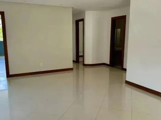 Imagem 9: Imóvel para Aluguel com 150 Metros Quadrados com 4/4 com Dependência em Pituaçu