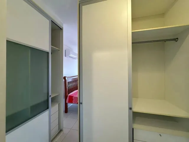 Imagem 14: Imóvel para Aluguel Possui 200 Metros Quadrados com 3 Quartos em Stella Maris - Salvador
