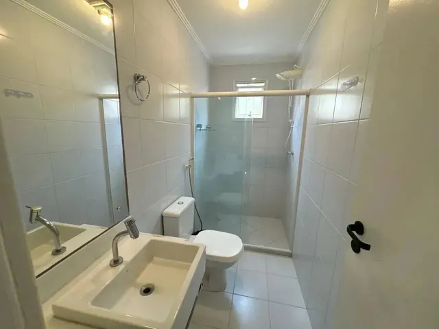 Imagem 3: Imóvel para Aluguel Possui 200 Metros Quadrados com 3 Quartos em Stella Maris - Salvador