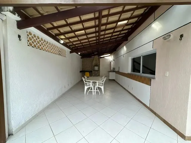 Imagem 11: Imóvel para Aluguel Possui 200 Metros Quadrados com 3 Quartos em Stella Maris - Salvador