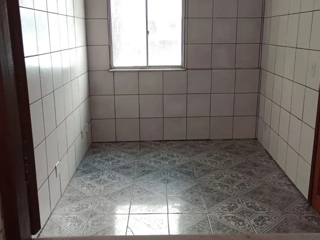 Imagem 4: Aluga-Se 1/4 no Centro da Cidade
