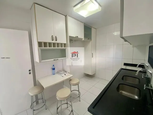Imagem 10: Apartamento 4 Quartos Ou + para Locação em Salvador, Pituba, 4 Dormitórios, 2 Suítes