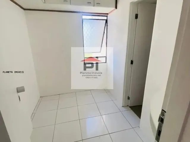 Imagem 15: Apartamento 4 Quartos Ou + para Locação em Salvador, Pituba, 4 Dormitórios, 2 Suítes
