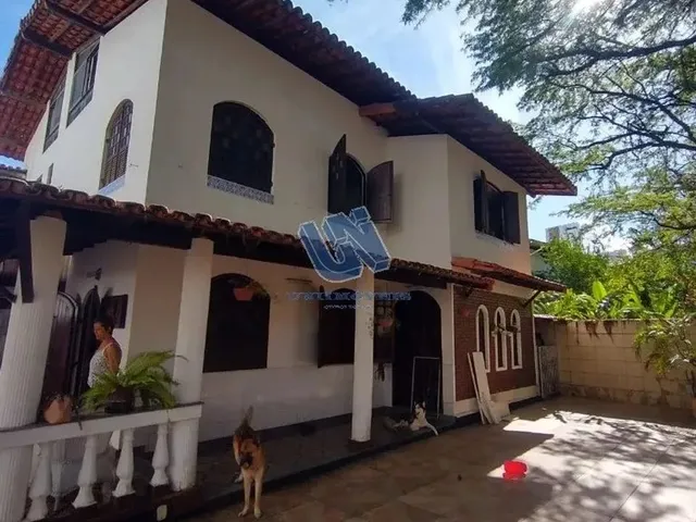 Imagem: Casa com 4 Quartos Sendo 2 Suítes Nascente