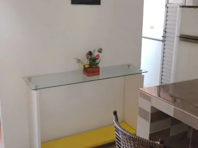 Imagem 2: Apto Kitnet Amplo. com Área de Serviço Contato.