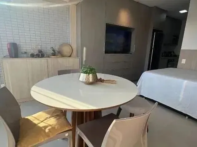 Imagem 8: Imóvel para Aluguel Possui 30 Metros Quadrados com 1 Quarto em Caminho das Árvores