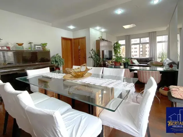 Imagem: Apartamento Amplo de 180 M² com 4 Quartos