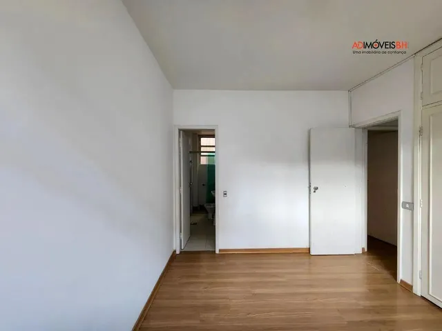 Imagem 13: Apartamento com 98M² de Área, 03 Quartos, 01 Suíte, 01 Vaga de Garagem, Bairro Santo