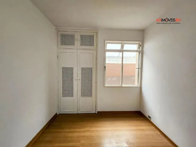 Imagem 3: Apartamento com 98M² de Área, 03 Quartos, 01 Suíte, 01 Vaga de Garagem, Bairro Santo
