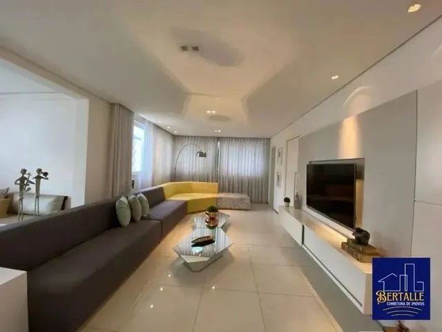 Imagem: Apartamento com 4 Quartos À Venda, 195M²