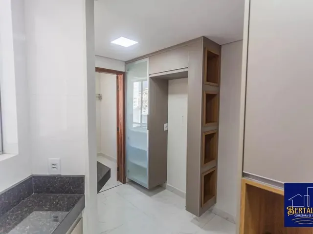 Imagem 8: Apartamento 2 Quartos, 1 Suíte, 75M², 1 Vaga Livre, Totalmente Reformado, Em