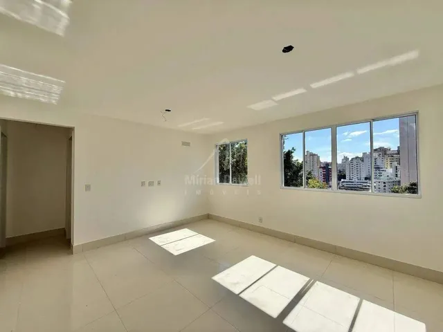 Imagem: 61617) À Venda - Apartamento com 2 Quartos