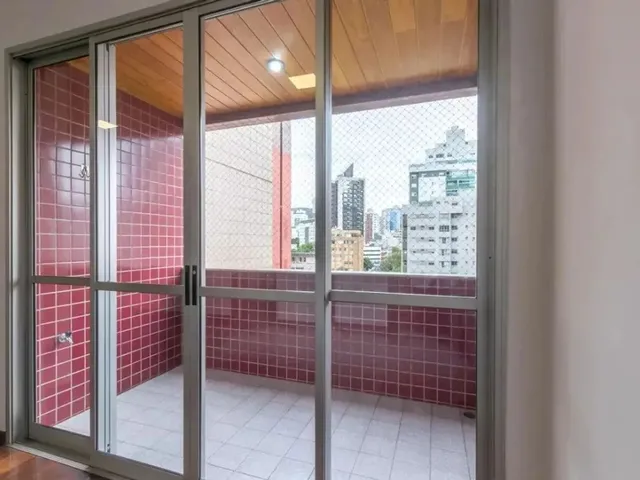Imagem 9: Imóvel para Venda Possui 83 Metros Quadrados com 3 Quartos em Savassi - Belo Horizonte