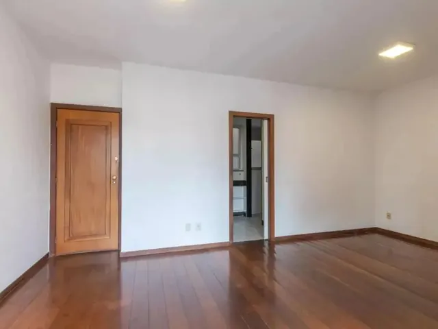 Imagem 13: Imóvel para Venda Possui 83 Metros Quadrados com 3 Quartos em Savassi - Belo Horizonte