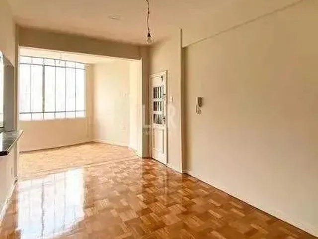 Imagem: Apartamento À Venda, 3 Quartos, 1 Suíte