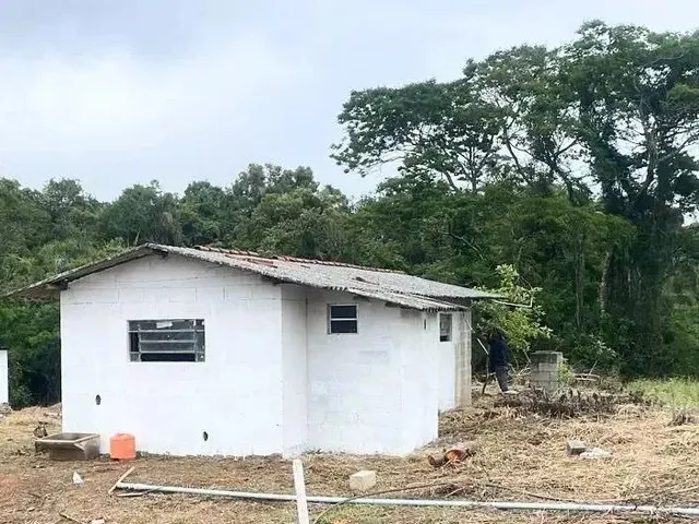 Imagem: He Adquiria Um Terreno 826M²Con Área Construída!