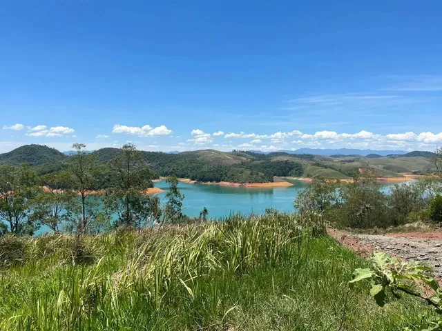 Imagem: Terreno Disponível em Região Estratégica
