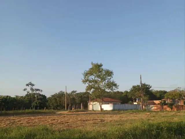 Imagem: O terreno possui 300m² de Área e está localizado em