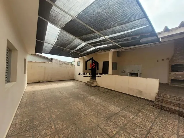 Imagem 3: Casa com 2 Dormitórios Sendo 1 Suíte no Bairro Jardim Sandra Maria em Taubaté