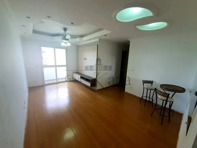Imagem: O apartamento possui 3 Dormitórios, 2 Banheiros, 1 Vaga na