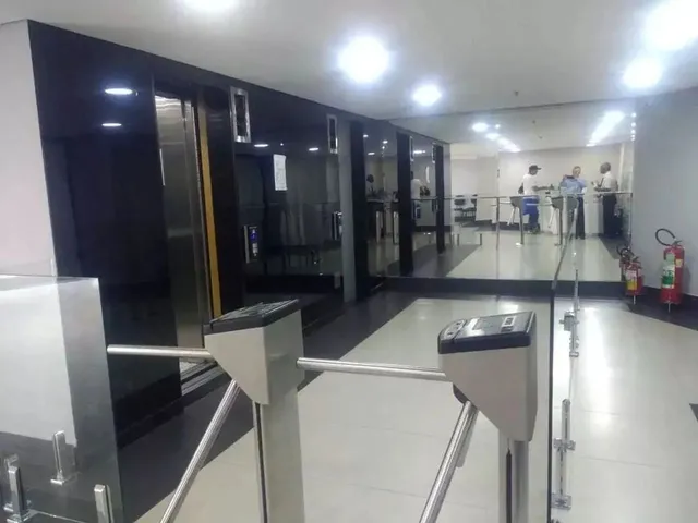 Imagem: Sala Comercial em Rua Clemente Álvares